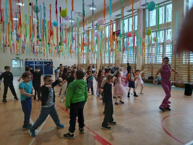 Messenger_creation_F3EAD8EC-6D9F-4018-AB3C-DA9EB0452445